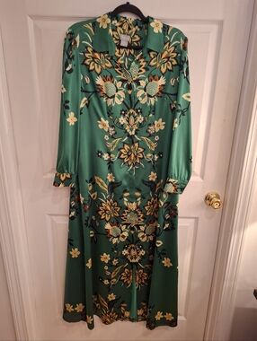 Chicos Satin Damask Amazon Print Maxi Shirt Dress Size 10 Chicos Size 1.5